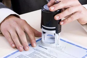 Từ 1-1-2017: Tăng một loạt phí công chứng hợp đồng