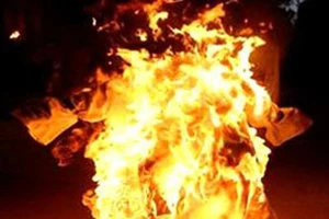 Trưởng trạm y tế xã tử vong nghi tự thiêu