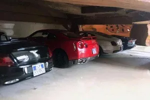 Người đăng ảnh ‘siêu xe gắn biển xanh’ có bị phạt?