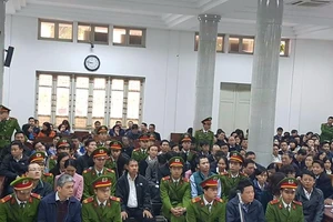 Tranh cãi nảy lửa ‘Thiệt hại hay không thiệt hại?!'