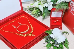 Hi hữu: Chú rể ‘hụt’ kiện đòi vàng cưới cô dâu