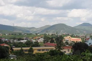 Kỳ án Việt kiều ‘giao cấu với trẻ em”’ lại hoãn