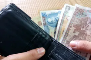 Mâu thuẫn chuyện tiền công, anh đâm em ruột tử vong