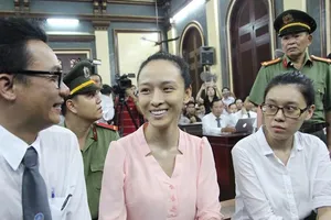 Bị cáo Phương Nga chính thức được tại ngoại