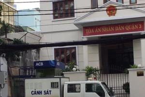 Tên trộm được vợ giải vây vẫn không chạy thoát