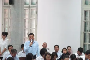 Lãnh đạo Vietsovpetro cùng phủ nhận việc cầm tiền tỉ