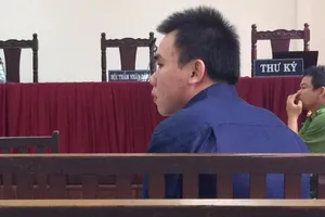 Bị tăng nặng hình phạt vì cướp của người già