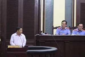 Vụ VNPharma: Đại diện BYT không trả lời câu hỏi nào