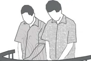 Bị truy tố vì bao cỏ, con gà