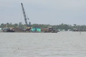 Xử vụ 3 cán bộ đoàn kiểm tra bị đẩy xuống sông