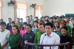 Bênh con gái, cả gia đình vướng vòng lao lý