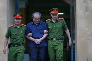 'Tiền huy động từ dân, việc thiệt hại là phải thu hồi'