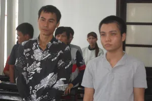 Đánh sếp trọng thương vì bị… hạ lương, chèn ép công việc