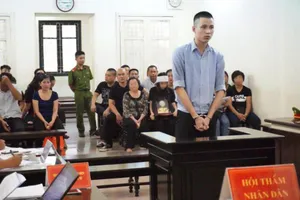 Tử hình phi công trẻ sát hại người tình hơn 15 tuổi