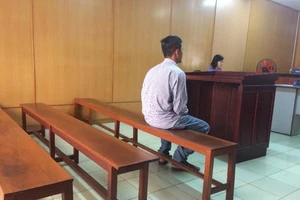 Lãnh 6 tháng tù vì đi mời rượu… quá nhiều