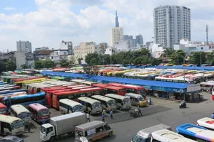 Chiêu lừa tiền tỉ của người đàn bà ở bến xe Miền Đông