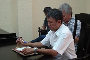 Họa sĩ vụ Thần đồng Đất Việt nói bị xúc phạm quyền nhân thân