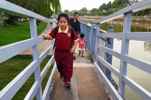 Đường bộ hành, nối đôi bờ vui