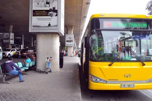 Thay đổi điểm tiếp nhận phù hiệu, biển hiệu cho ô tô