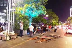 Sáng mai, cấm phương tiện lưu thông trên đường Lê Thánh Tôn