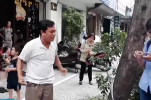 Nhiều tài xế xe buýt tuyến 51 đồng loạt nghỉ việc