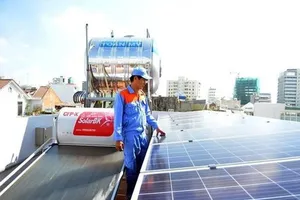TP.HCM còn hơn 18.000 khách hàng chưa lắp điện mặt trời