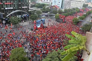Chú ý: Cấm lưu thông trên đường Nguyễn Huệ trong ngày này...