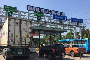 TP.HCM ban hành giá dịch vụ tại BOT Phú Mỹ và An Sương 