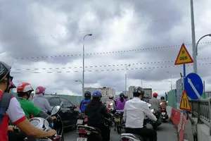 Đưa 10 công trình giao thông để giải tỏa ùn tắc