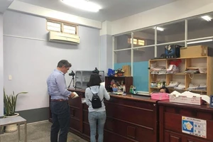 Số người dân đăng ký chuyển đổi bằng lái vật liệu PET đã giảm