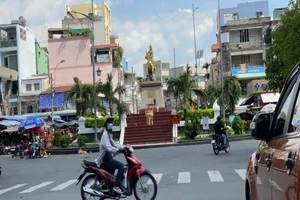 Cận cảnh nơi xây dựng phố đi bộ ở quận 10