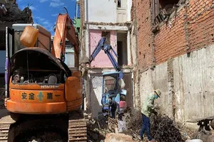 Nhiều hộ dân tích cực bàn giao mặt bằng tuyến metro số 2