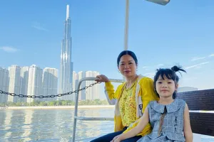 Chiêm ngưỡng sông Sài Gòn từ buýt đường sông