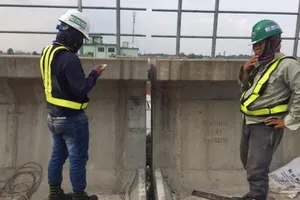 Vụ rơi gối cao su ở metro 1: Vật liệu không đúng quy định