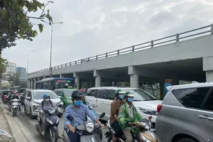 Ngưng vận tải hành khách từ TP.HCM đi Quảng Ninh, Hải Dương