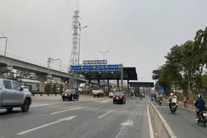 Sắp thu phí BOT Xa lộ Hà Nội