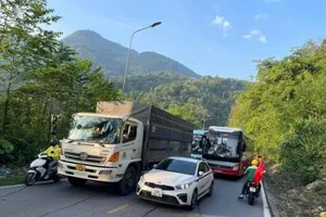 Dừng toàn bộ xe vận chuyển khách từ TP.HCM về Lâm Đồng