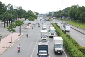 TP.HCM bố trí phương án quay đầu xe tại 12 chốt kiểm soát