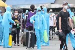 Ngày mai, chuyến xe màu cam đưa người dân Bến Tre về quê