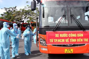 Hôm nay, hơn 300 người từ TP.HCM đã được đưa về Bến Tre