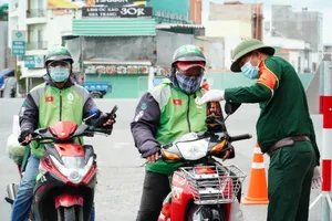 TP.HCM sẽ tạm ngưng hoạt động shipper ở quận, huyện nào? 