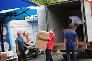 TP.HCM nhận thêm 2.000 máy tạo oxy và nhiều máy thở chức năng cao