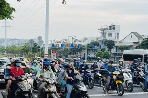 Lý do hàng loạt đơn đề nghị cấp giấy đi đường về TP.HCM bị trả lại