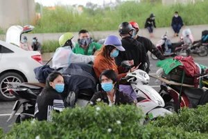 Sở GTVT TP.HCM đề nghị các tỉnh thành tạo điều kiện cho người dân đi lại