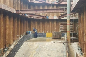 Cận cảnh tuyến metro số 1 bước sang giai đoạn 'bình thường mới'