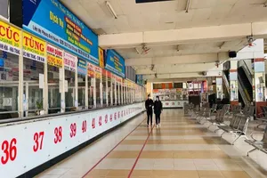 Xe khách đón thêm 18 người khi chạy từ TP.HCM - Đắk Lắk có người nhiễm COVID-19