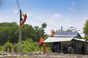 EVNSPC tri ân khách hàng 2021: Đồng hành cùng khách hàng vượt khó