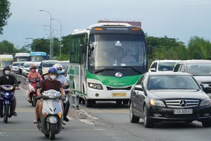 Hôm nay, người dân trở lại TP.HCM không còn bị kẹt xe