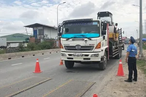 Chính thức thí điểm cân tải tự động, xe quá tải khó thoát