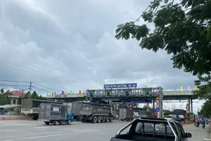 TP.HCM đề xuất dán thẻ định danh cho phương tiện giao thông khi đến đăng kiểm